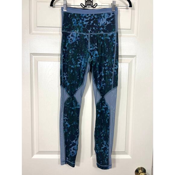 Lululemon Running in the City Floral 7/8 Tight Leggings Size 2 - Picture 2 of 8